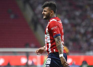 VIDEO: Alexis Vega es captado en una fiesta presuntamente tras la derrota de Chivas ante América