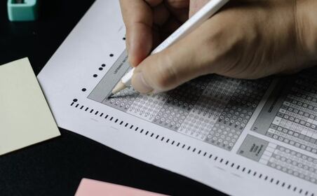 Estos son los aciertos mínimos que piden en Prepa y CCH de la UNAM